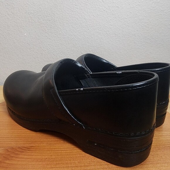 Dansko Professional Shoes Mens Size 12.5 Black Leather Slip On Comfort Clogs